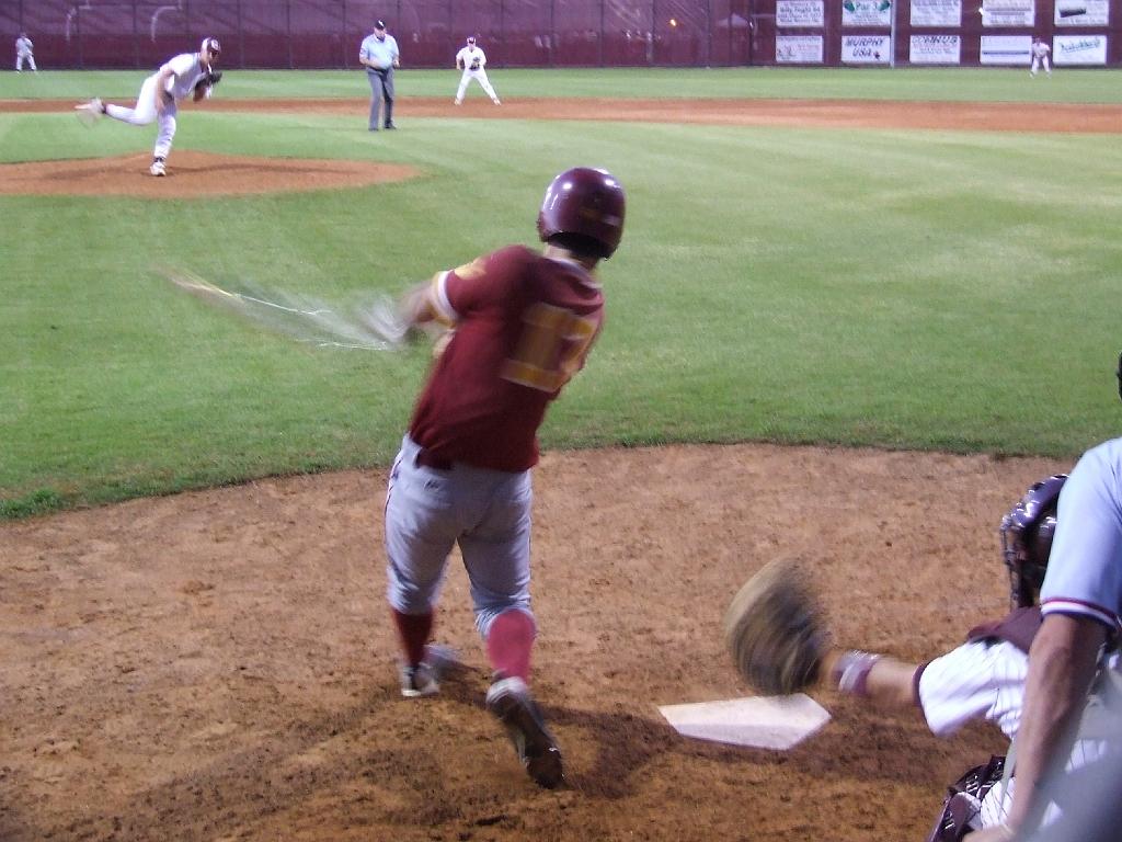 Home run swing vs Chalmette 4-3-09 (131)
